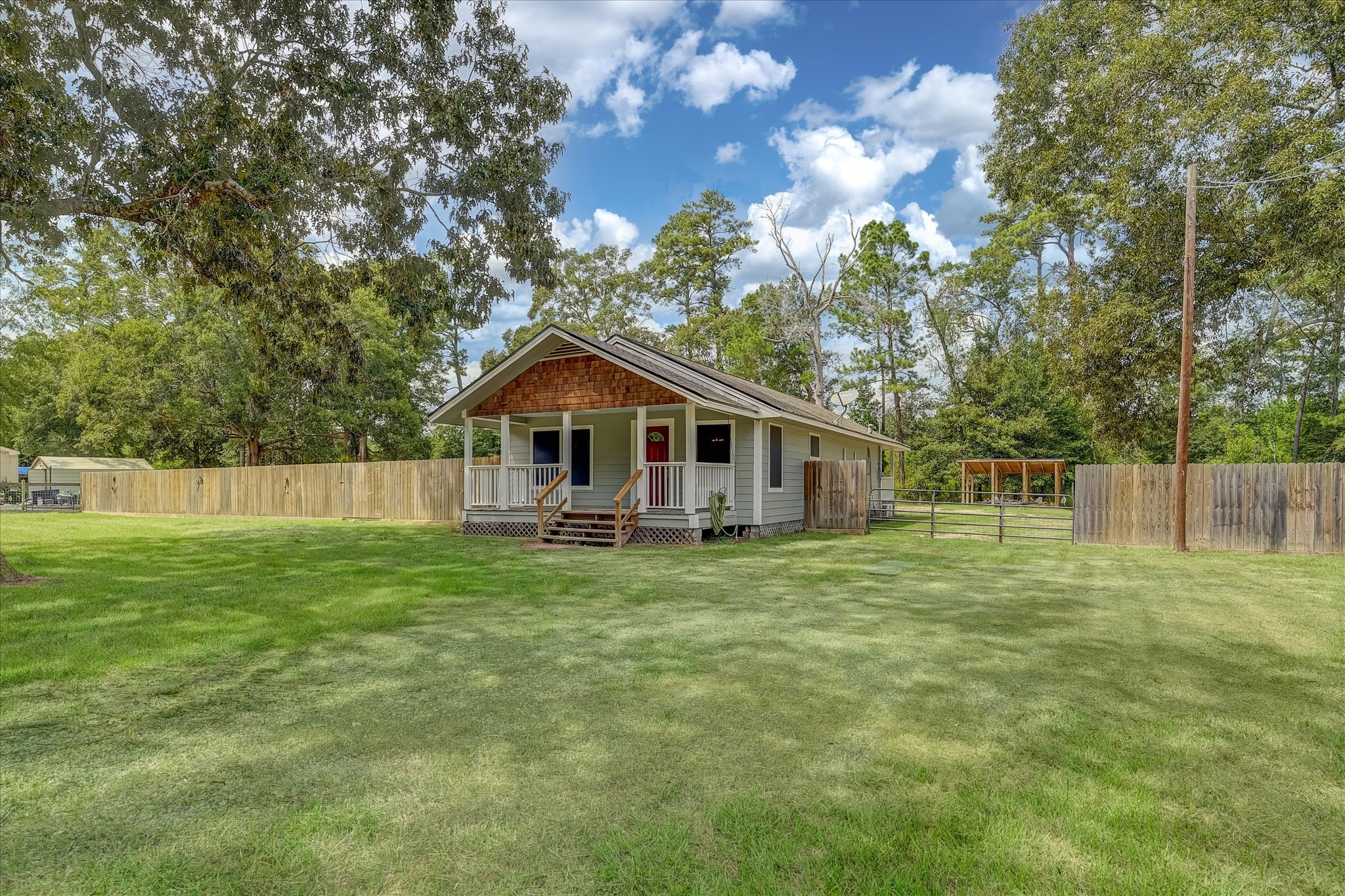 794 County Road 308 Property Photo 2