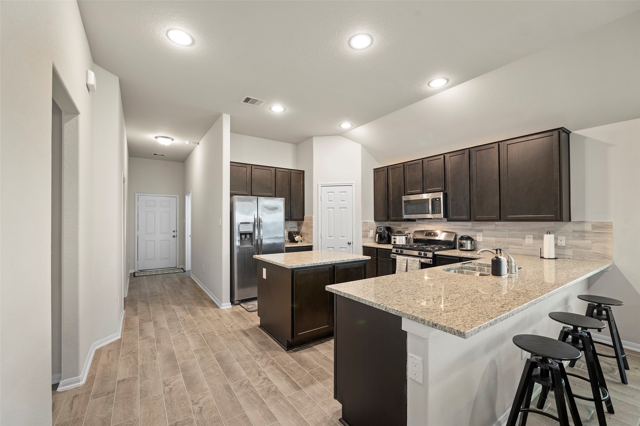 11714 Glossy Oak Lane Property Photo 4