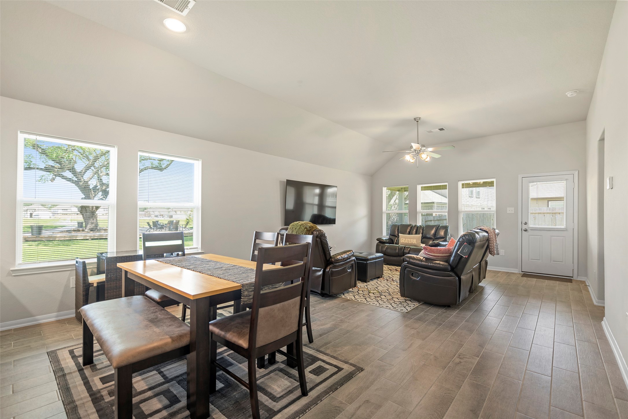 11714 Glossy Oak Lane Property Photo 8