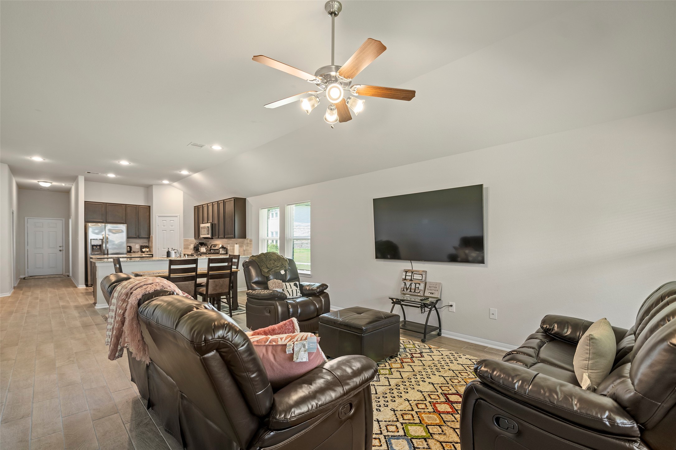 11714 Glossy Oak Lane Property Photo 9