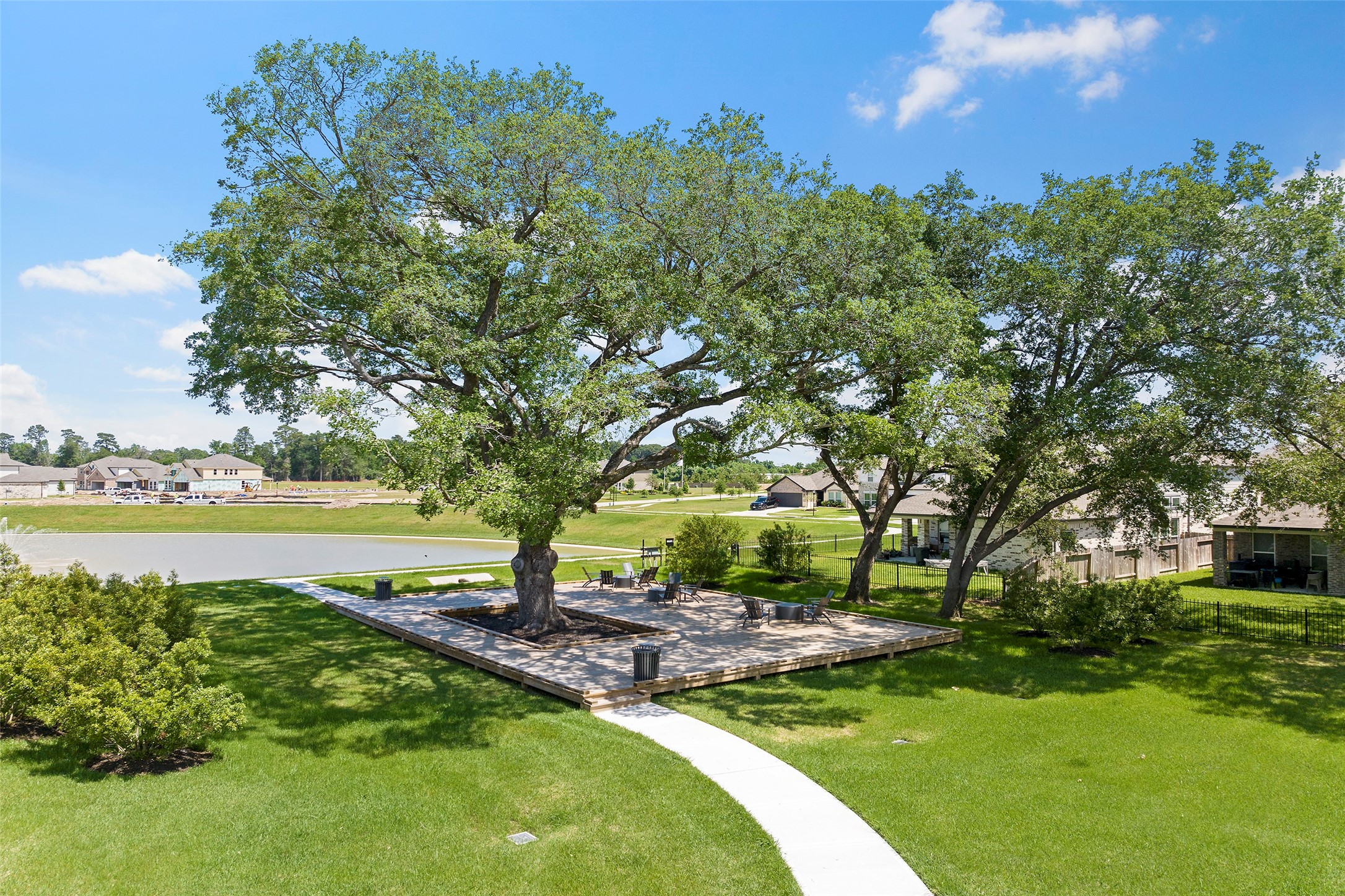 11714 Glossy Oak Lane Property Photo 24