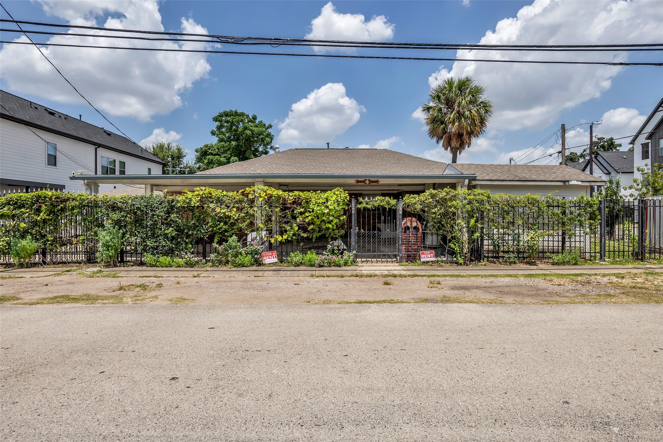 809 Brooks Street Property Photo 18