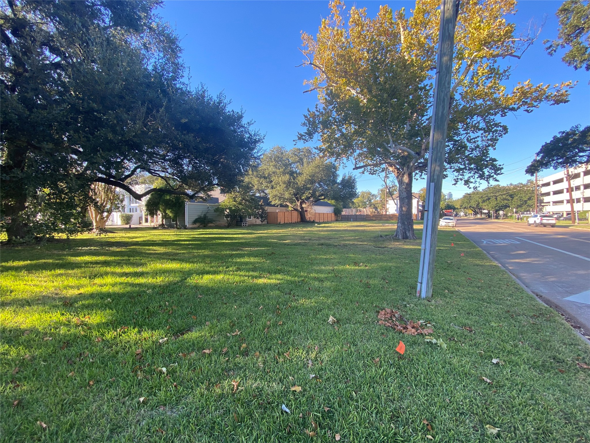4800 Bellaire Boulevard Property Photo 7