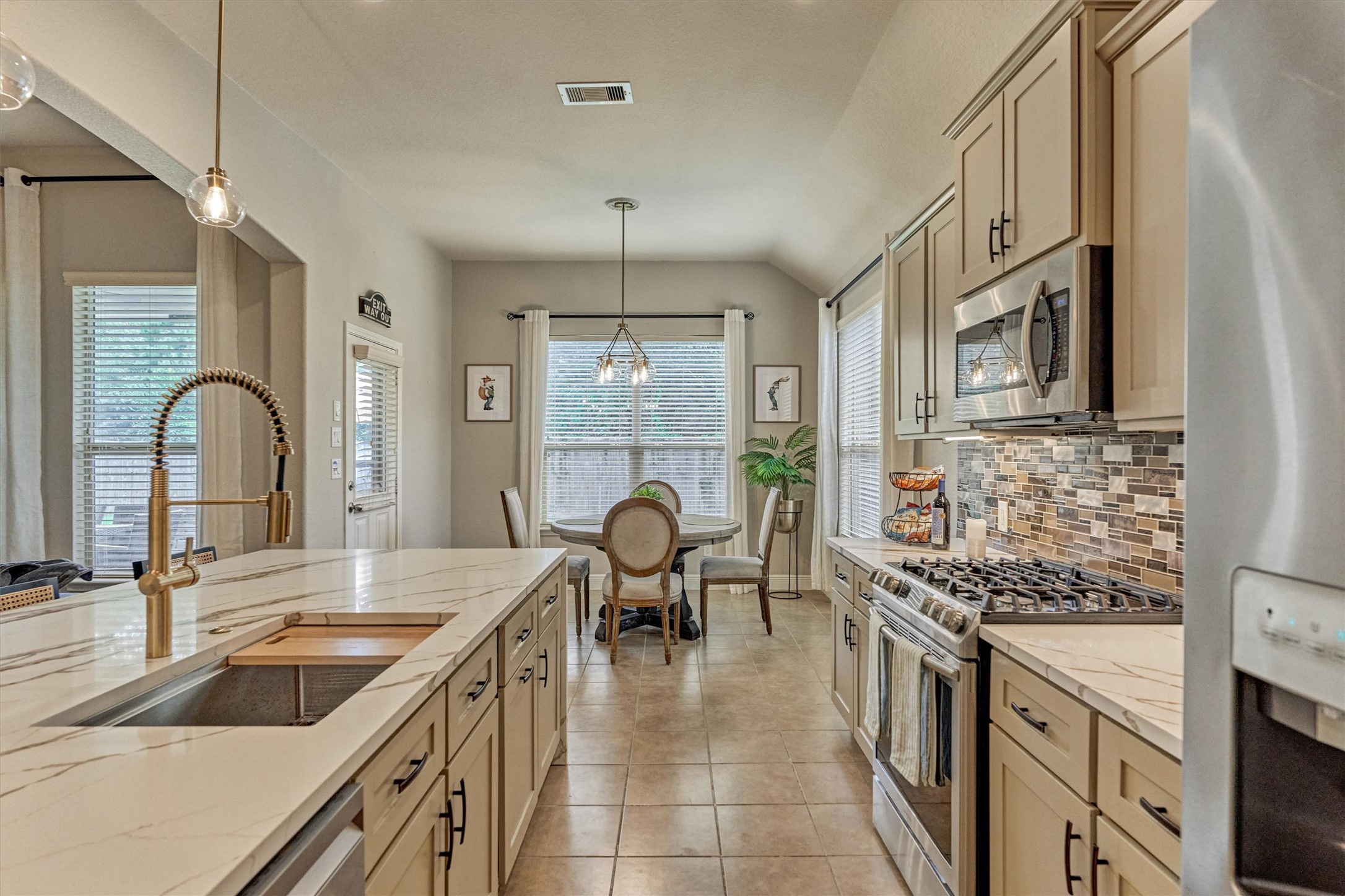 184 W Heritage Mill Circle Property Photo 27