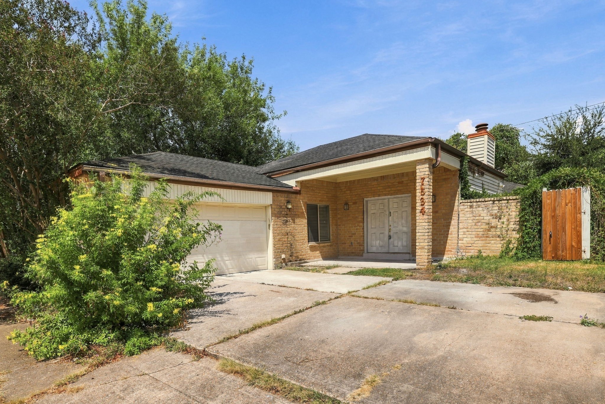 7534 Quail Meadow Drive Property Photo 1