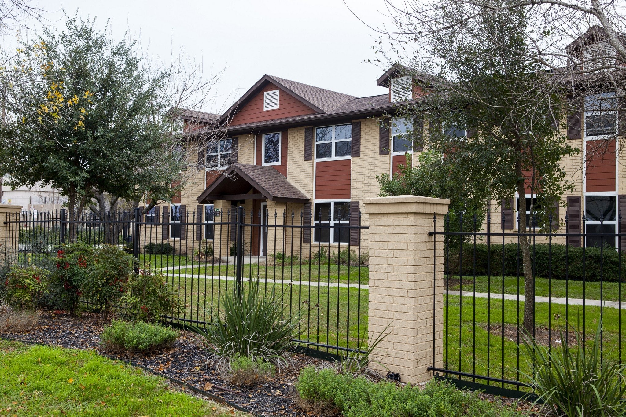 2330 Austin Highway Property Photo 4