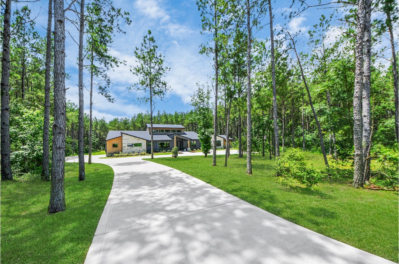 12784 Oak Barrel Road Property Photo 3
