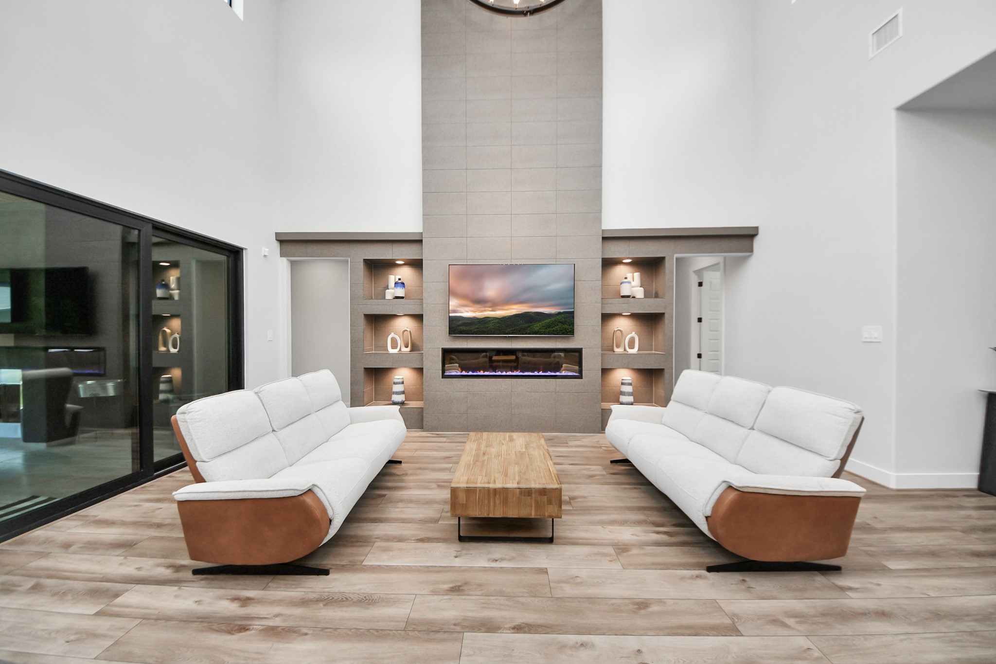 12784 Oak Barrel Road Property Photo 10