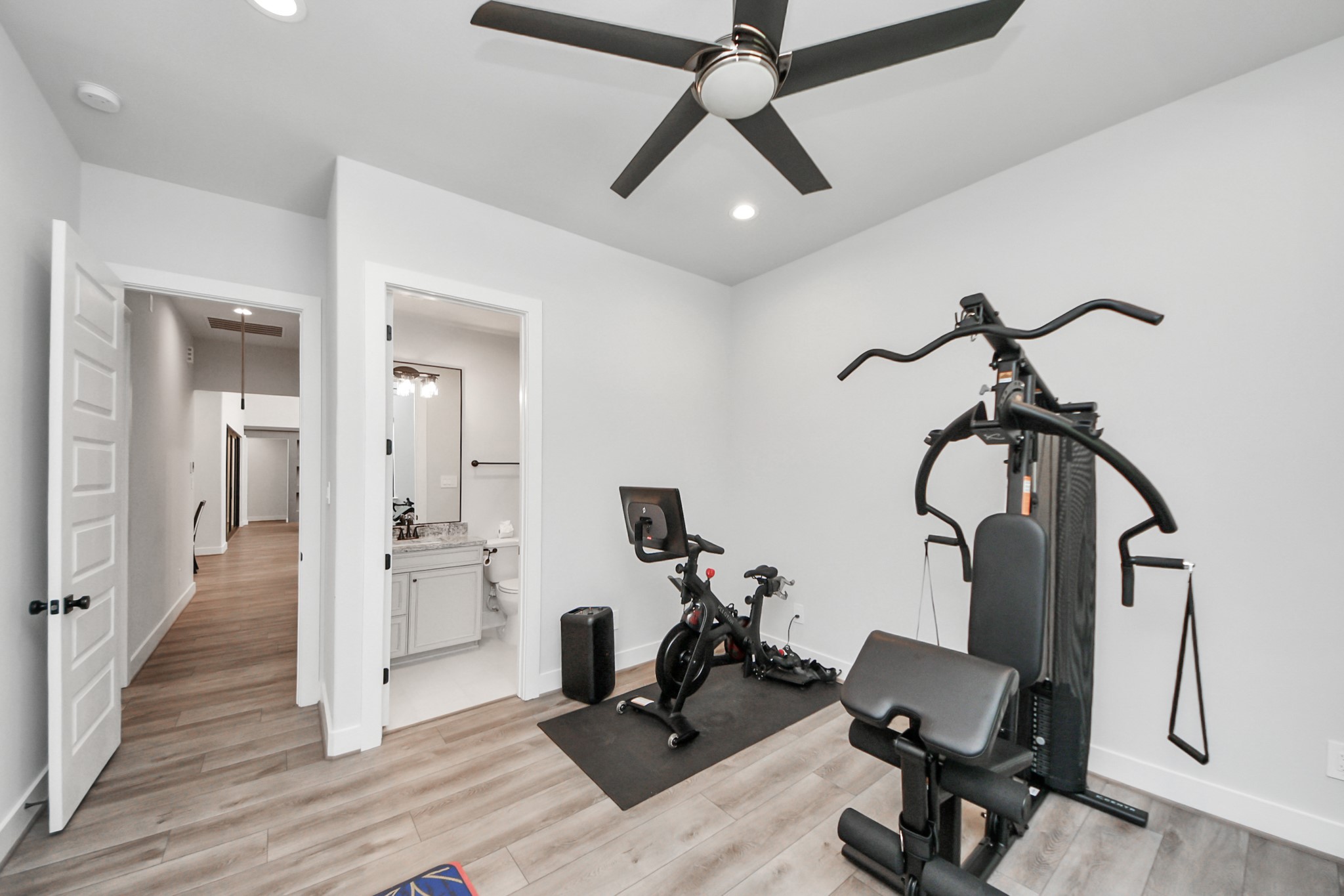 12784 Oak Barrel Road Property Photo 28