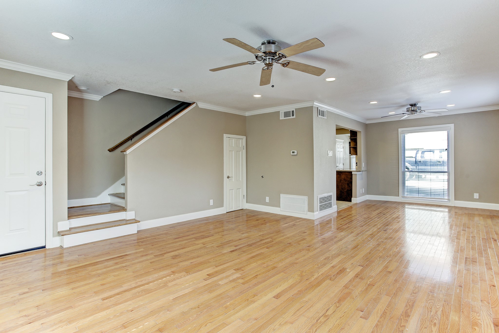 3922 Law Street 1 Property Photo 4