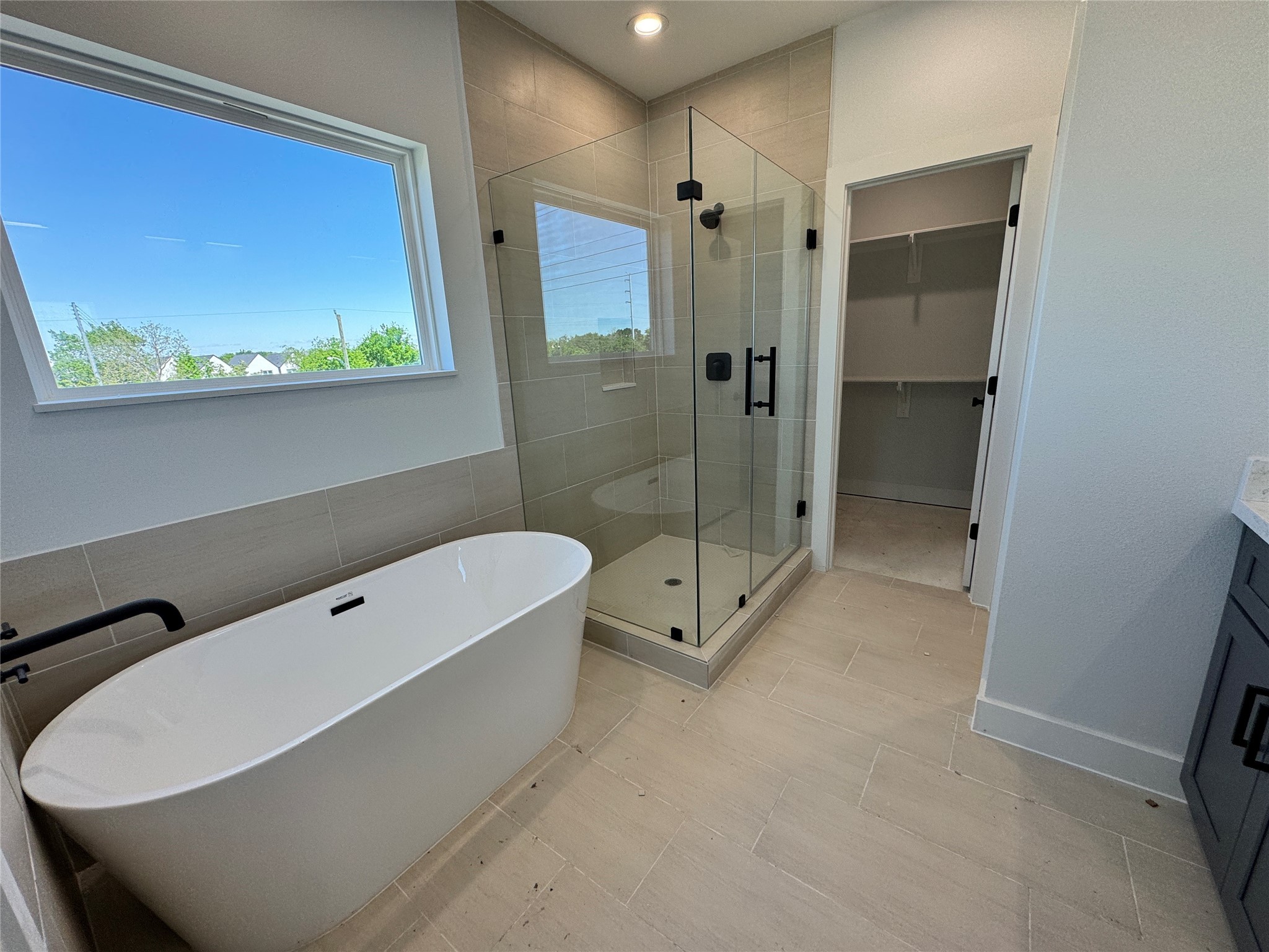 7225 Tierwester Street Property Photo 14