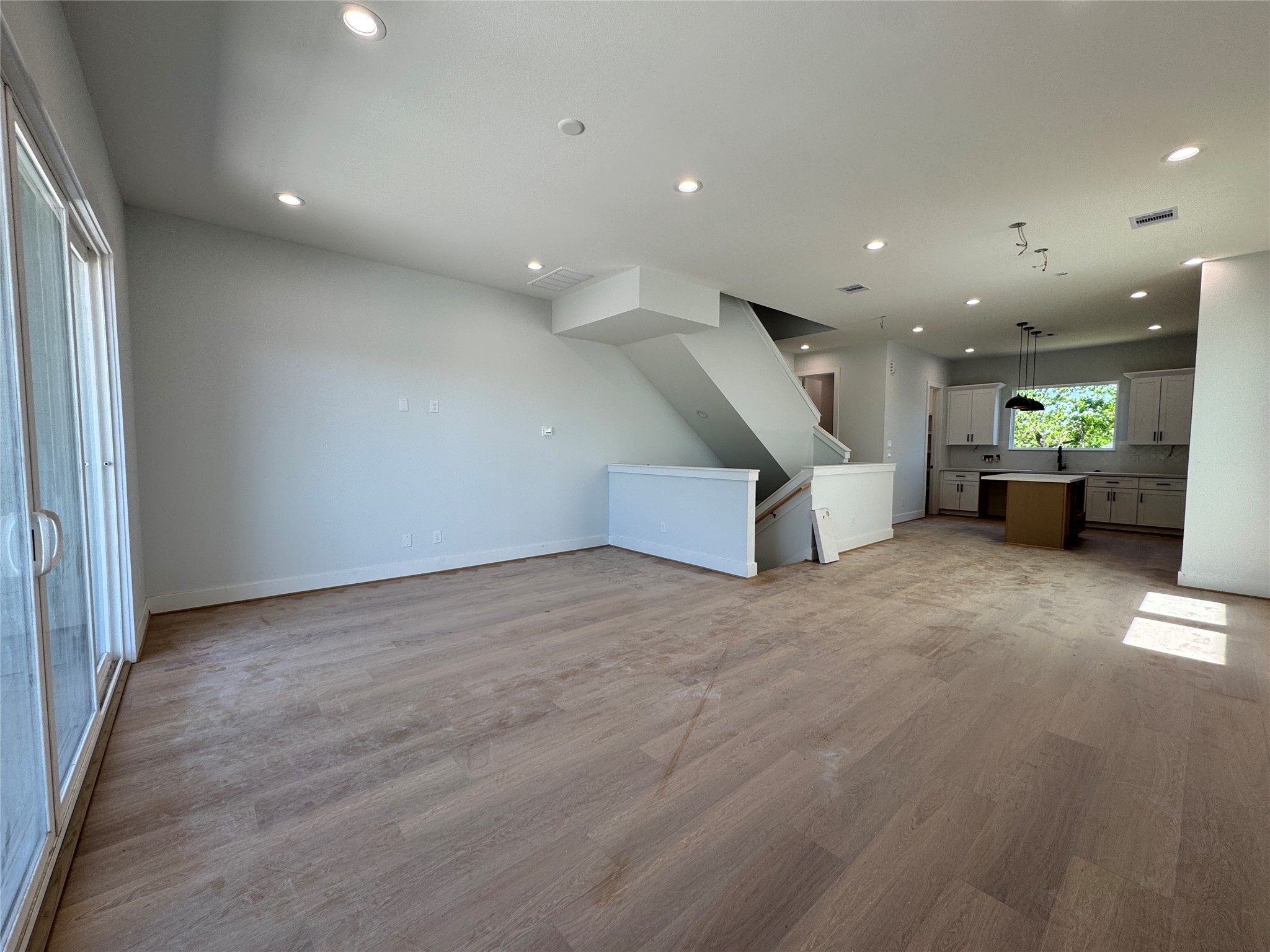 7225 Tierwester Street Property Photo 18