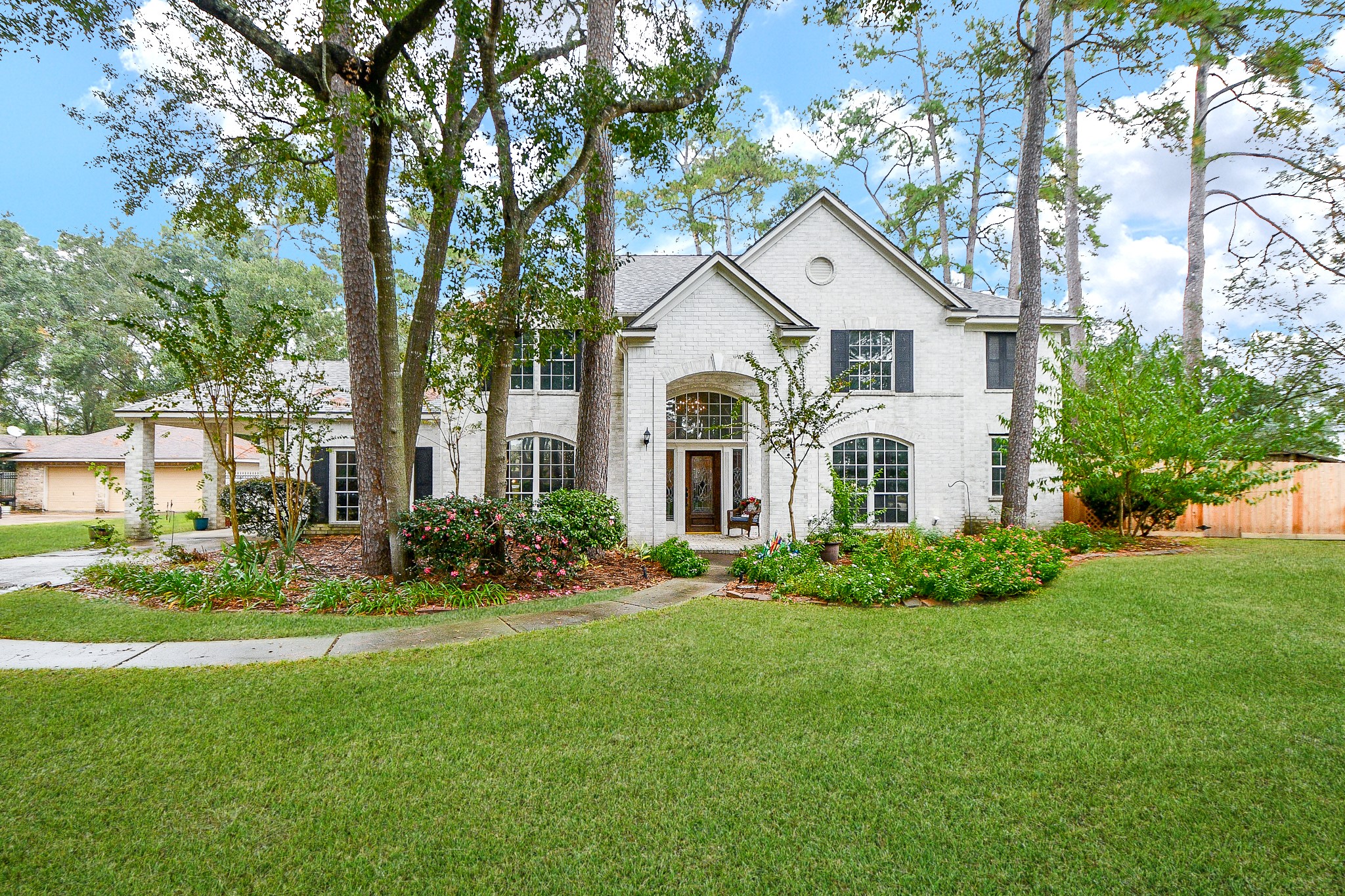 12902 Park Forest Trail Property Photo 1