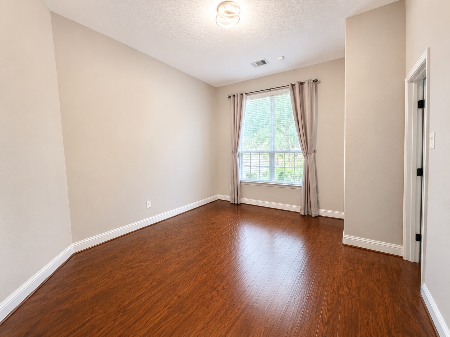 127 Lindenberry Circle Property Photo 26
