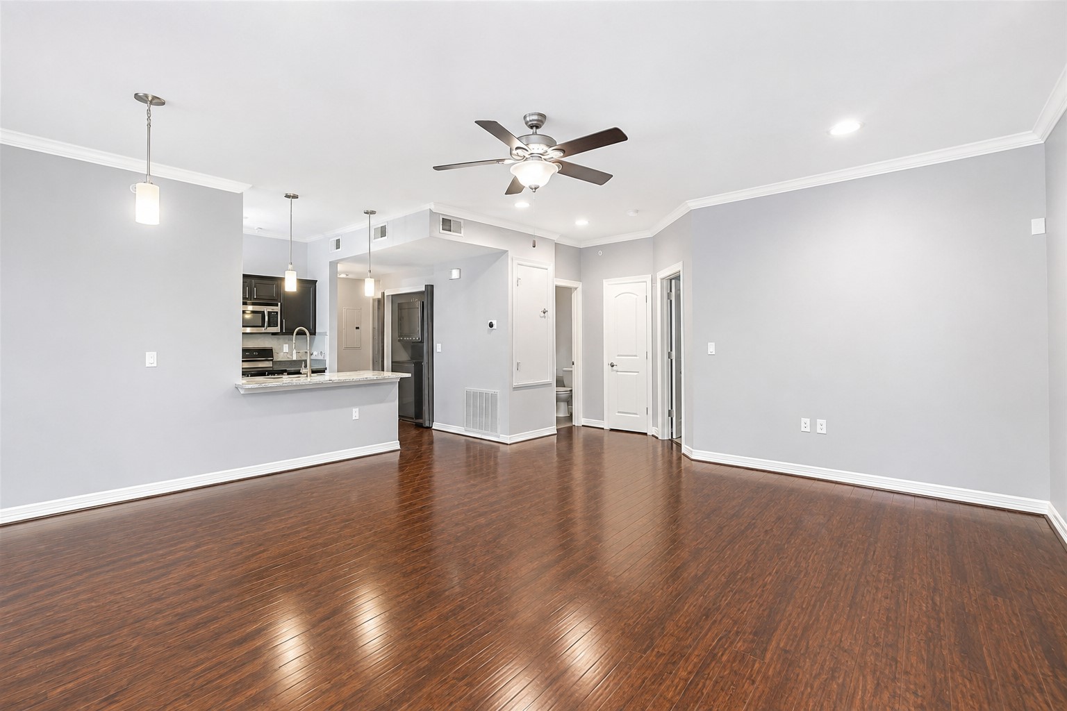 3501 Chenevert Street 17 Property Photo 5
