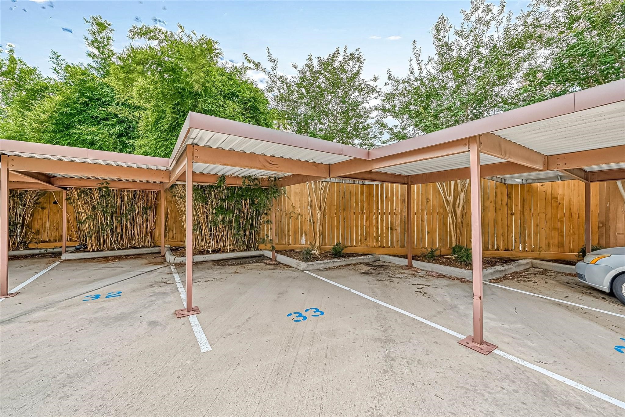 3501 Chenevert Street 17 Property Photo 17
