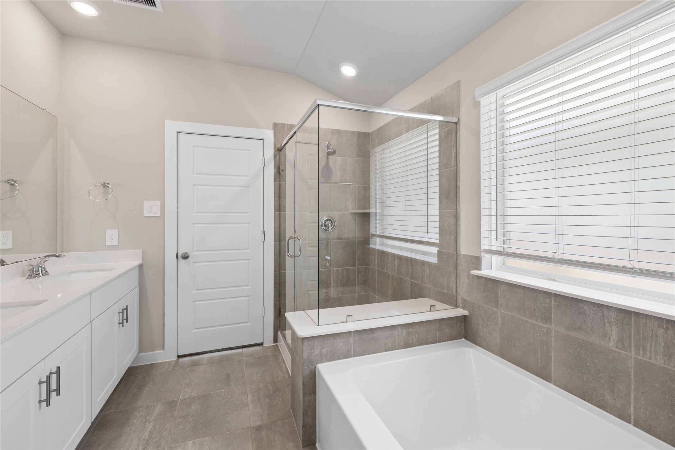 1484 Waggoner Ranch Trail Property Photo 10