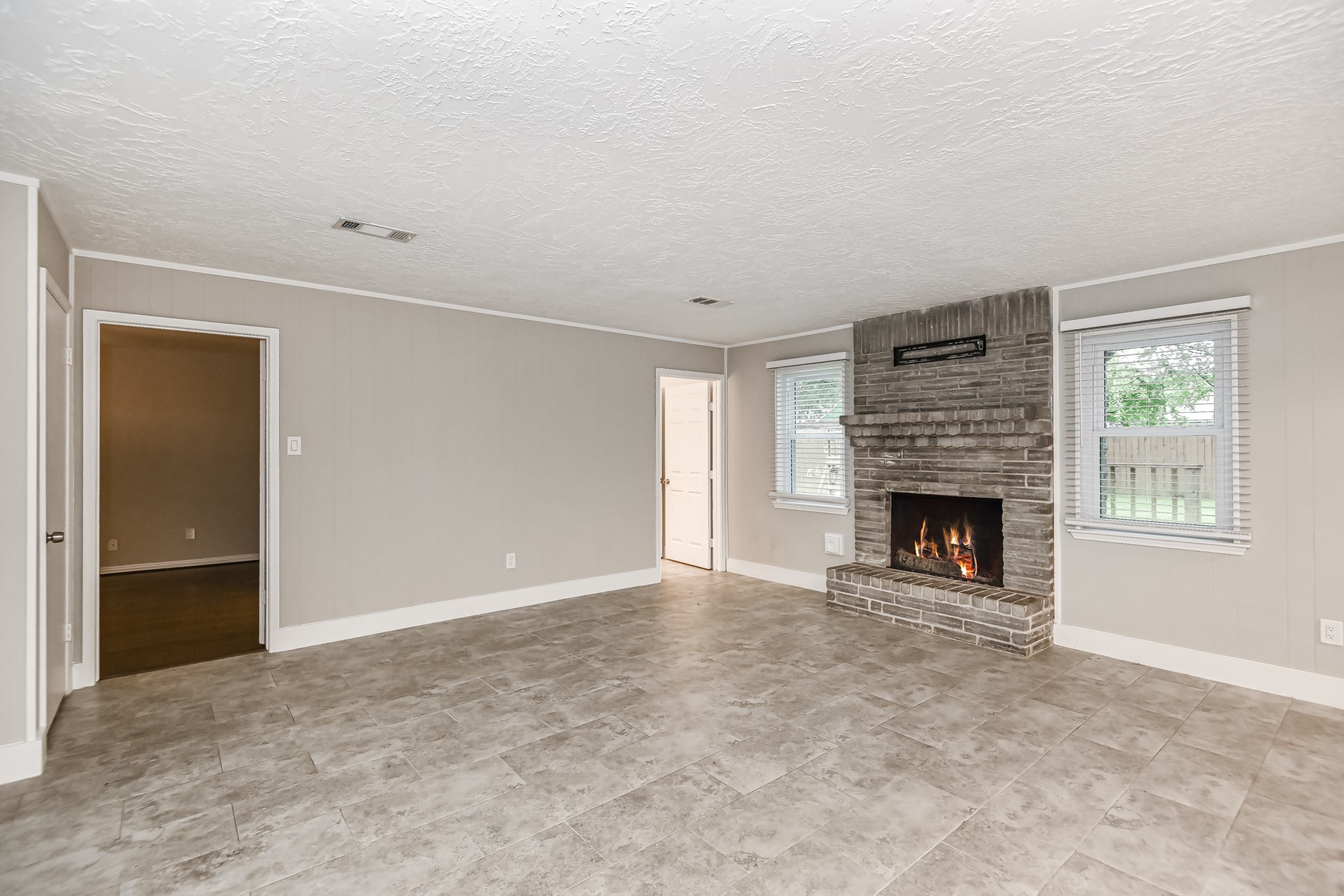 7923 Dawnridge Drive Property Photo 2