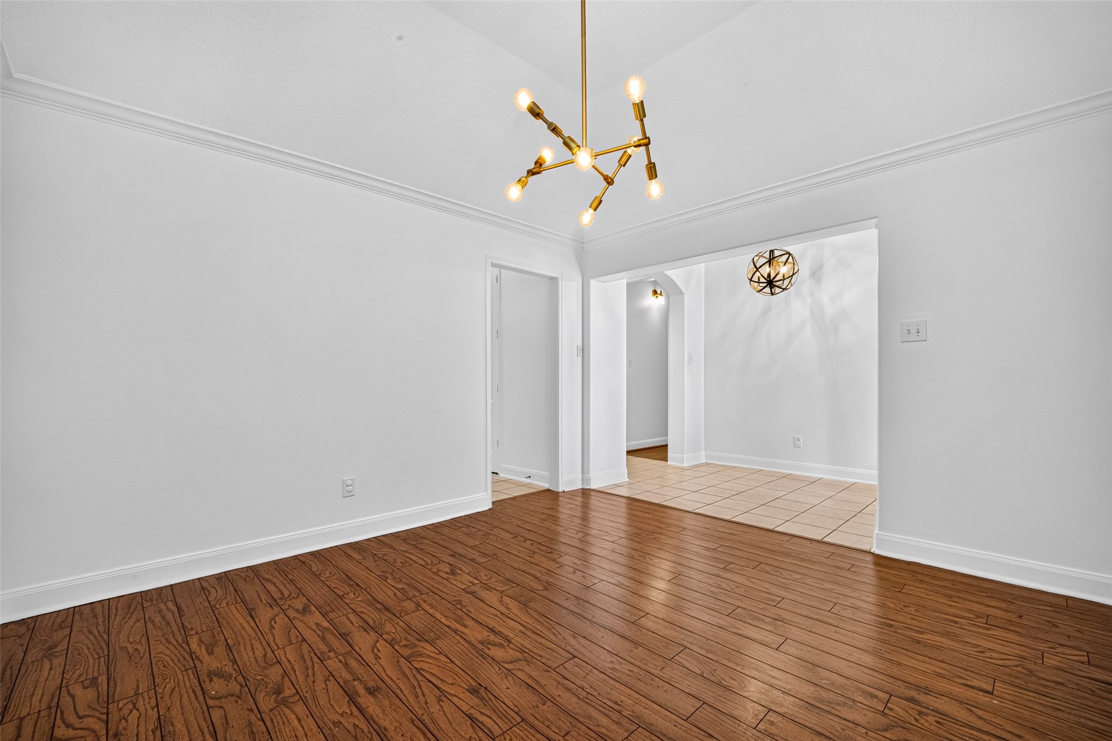 2908 Misty Wind Court Property Photo 9
