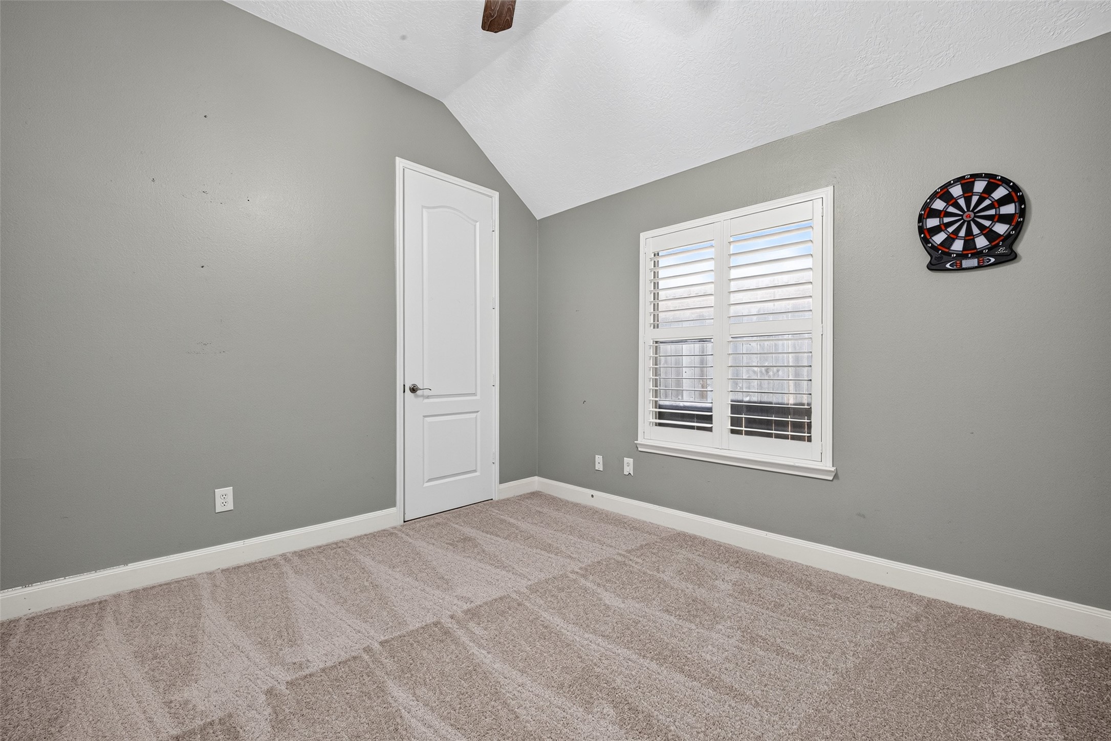2908 Misty Wind Court Property Photo 32