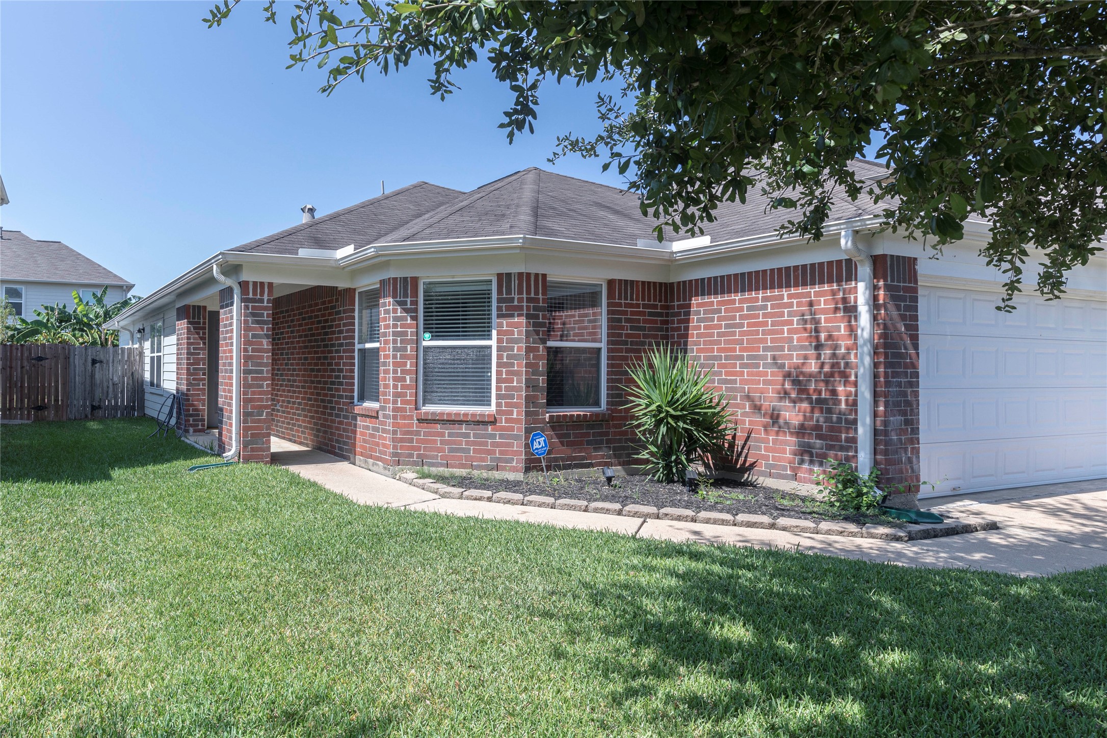5027 Lamppost Hill Court Property Photo 1
