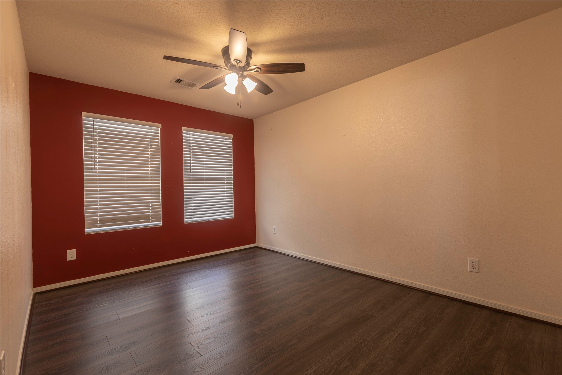 5027 Lamppost Hill Court Property Photo 12