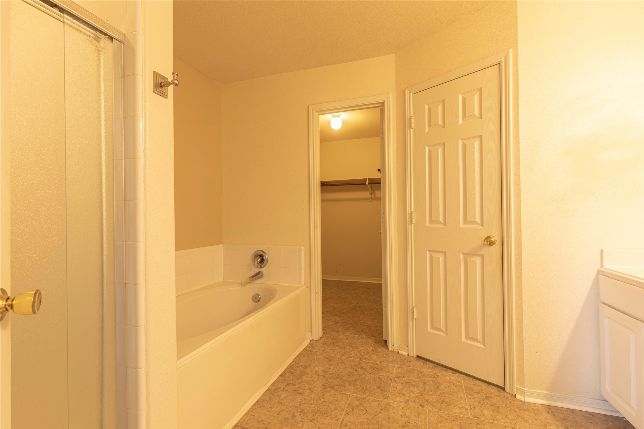 5027 Lamppost Hill Court Property Photo 24