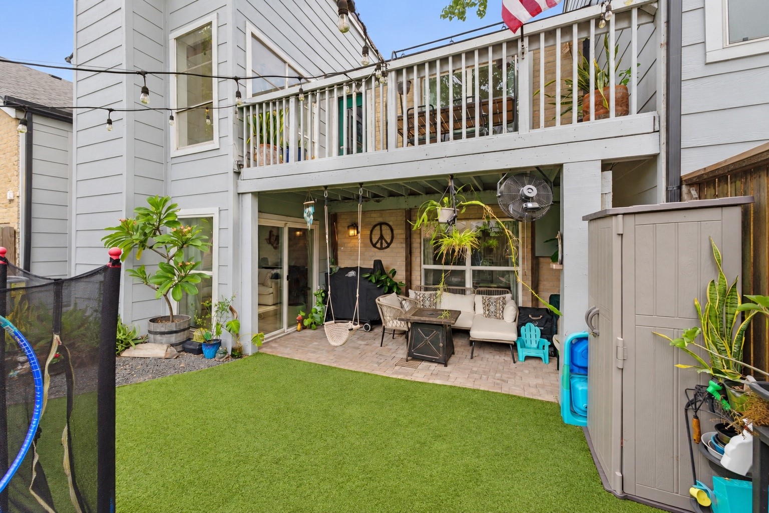735 Worthshire Street Property Photo 1