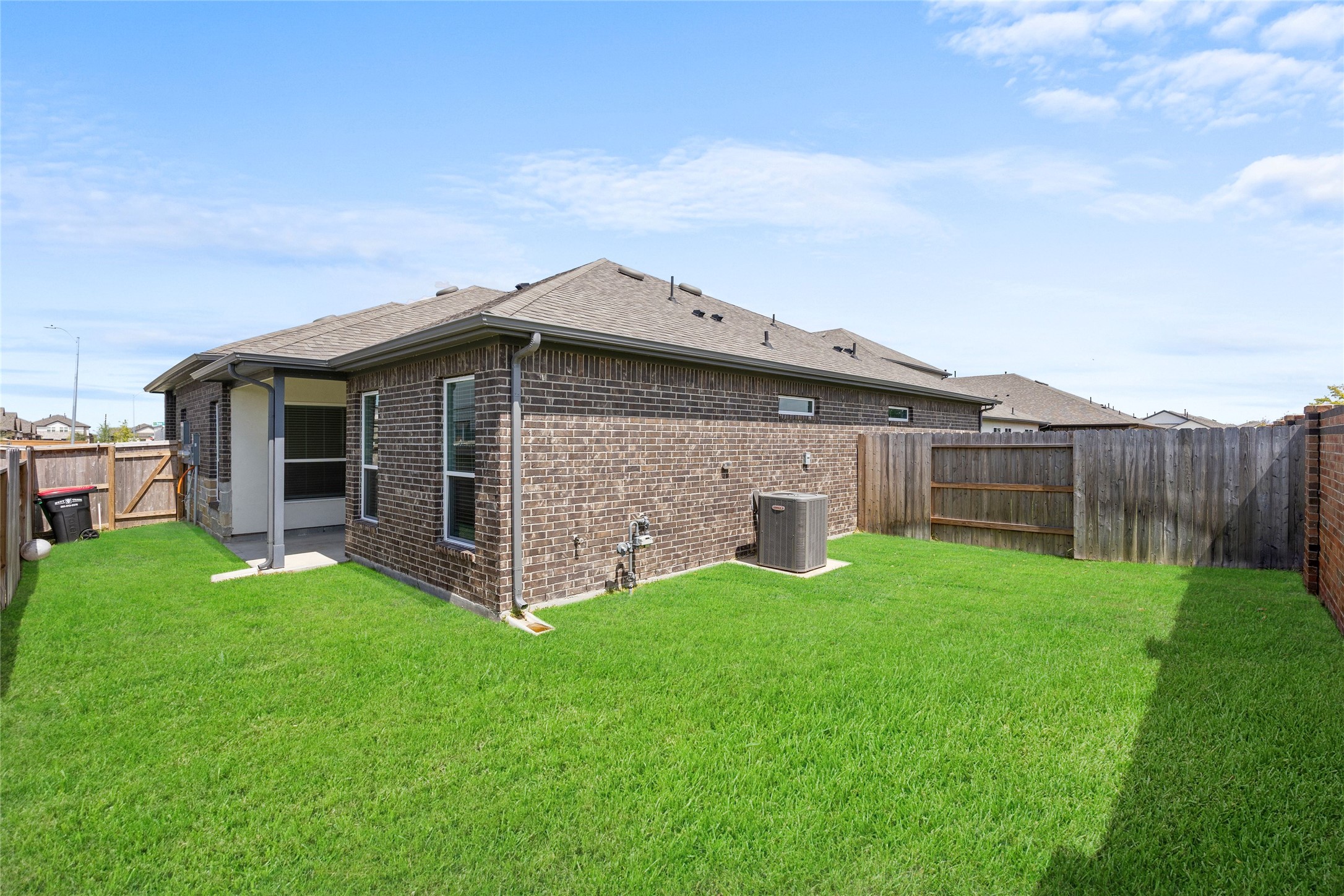 2711 Solbrook Lane Property Photo 25