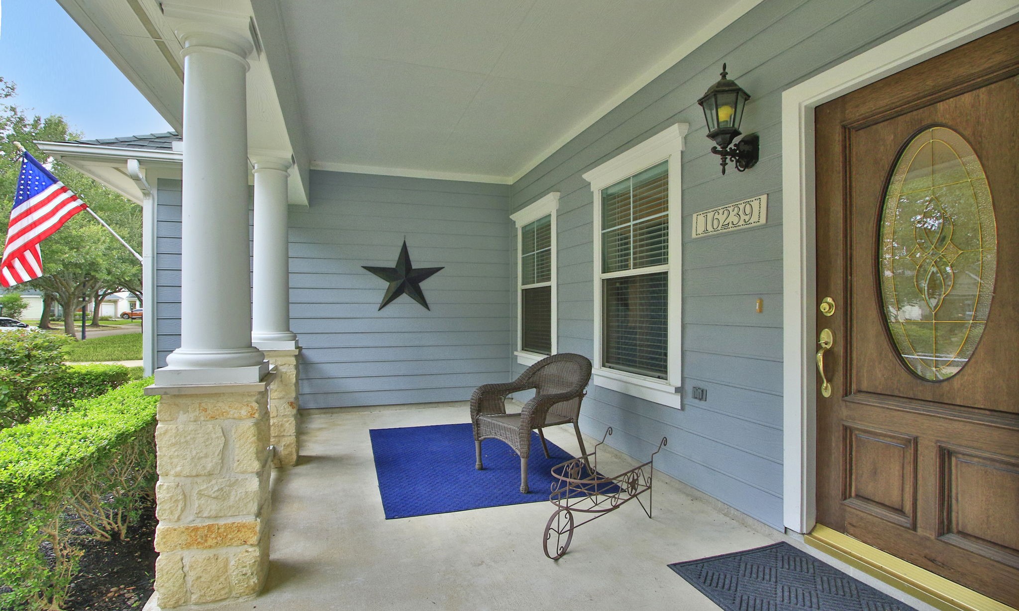 16239 Pine Thorn Drive Property Photo 4