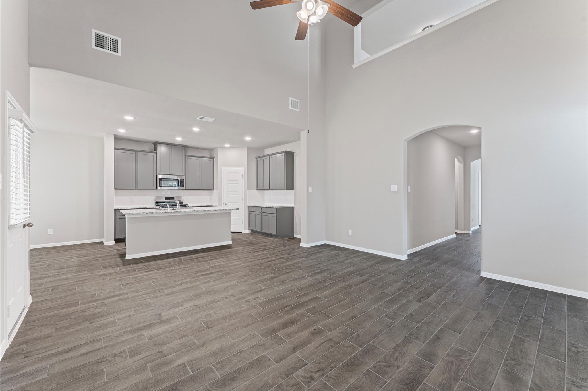 22906 Ephesus Avenue Property Photo 13