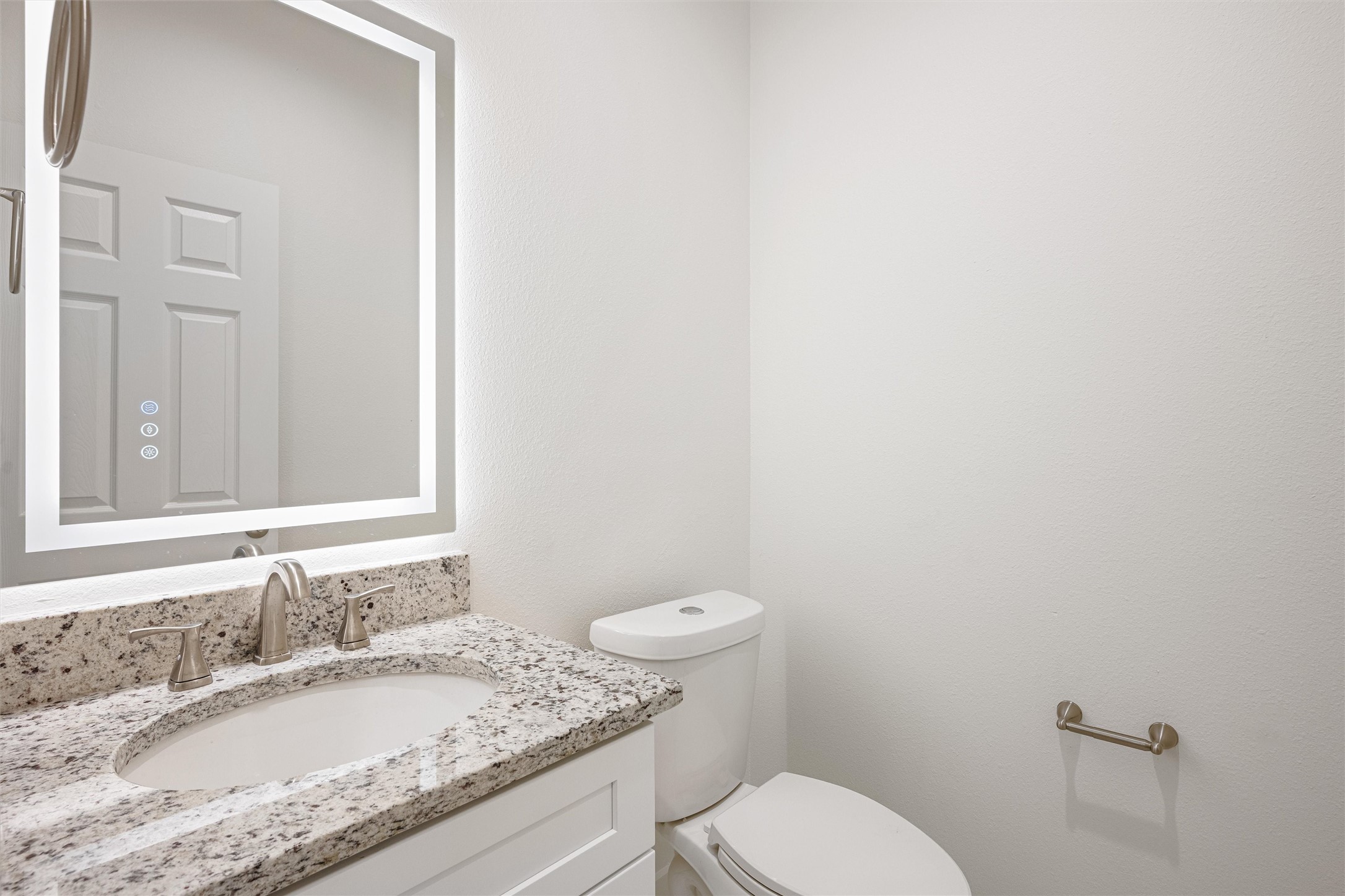 877 Alberdie Drive Property Photo 16