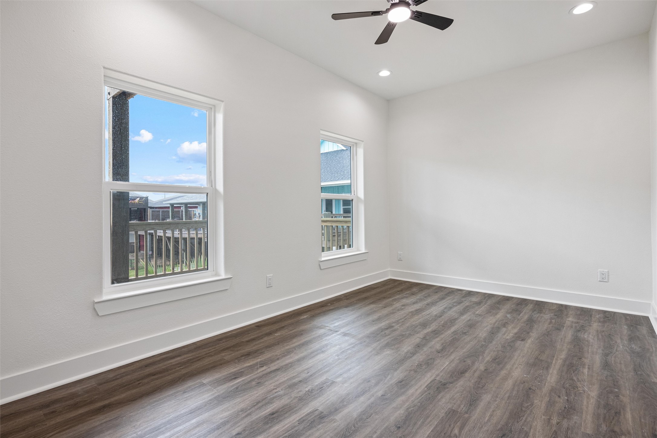 877 Alberdie Drive Property Photo 17