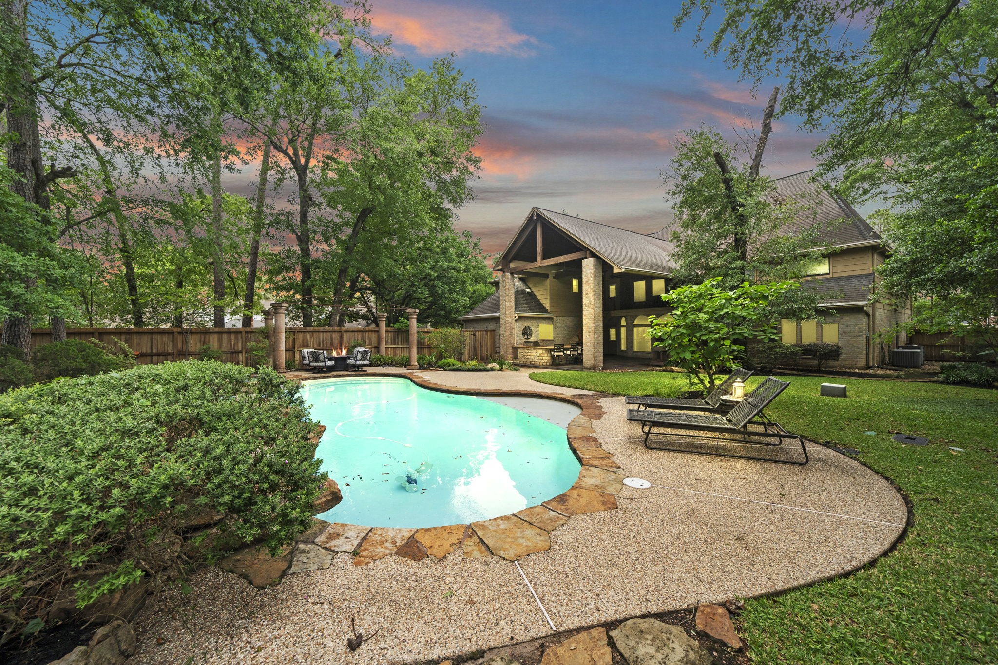 15427 Terrace Oaks Drive Property Photo 1