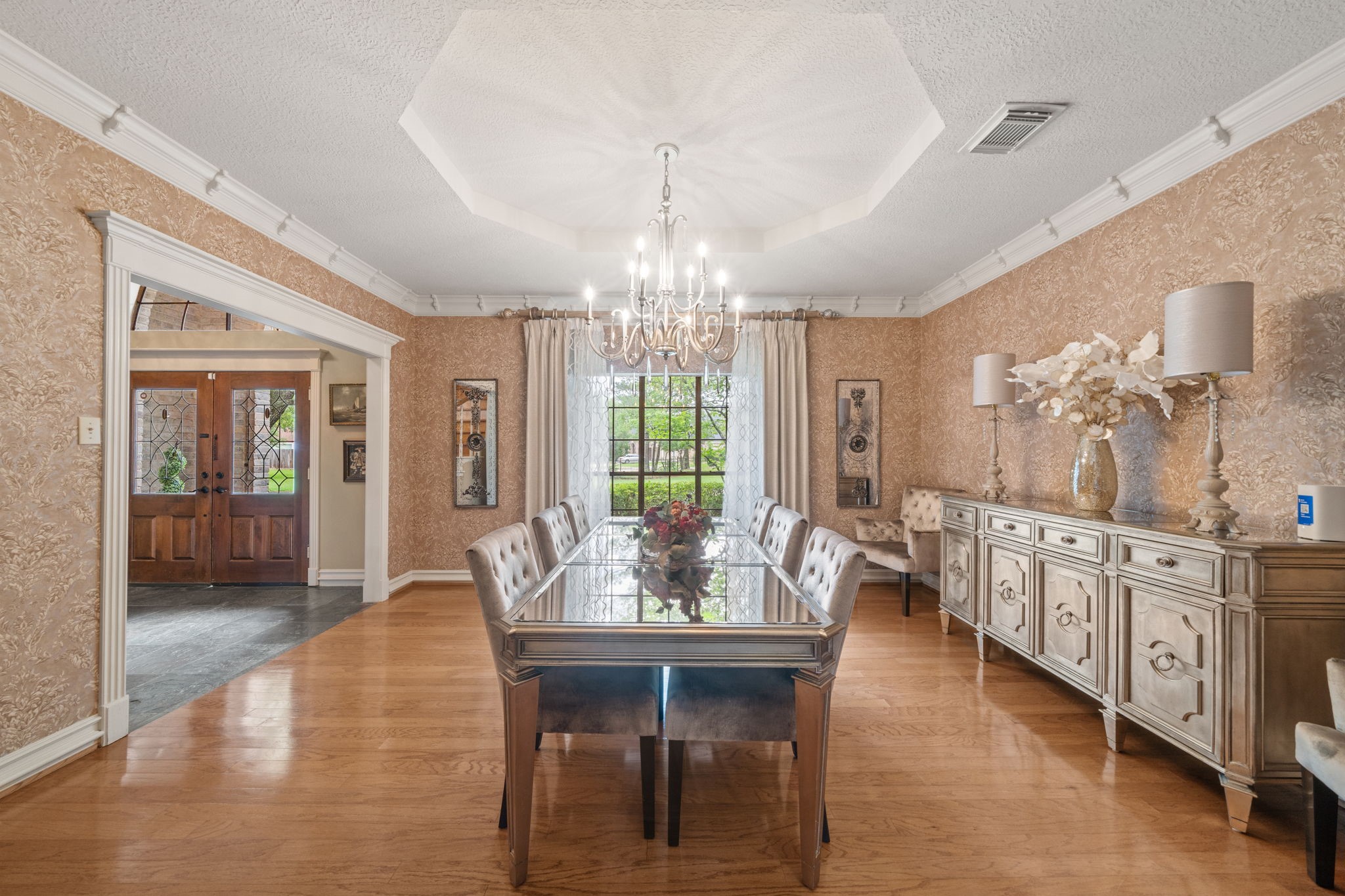 15427 Terrace Oaks Drive Property Photo 8