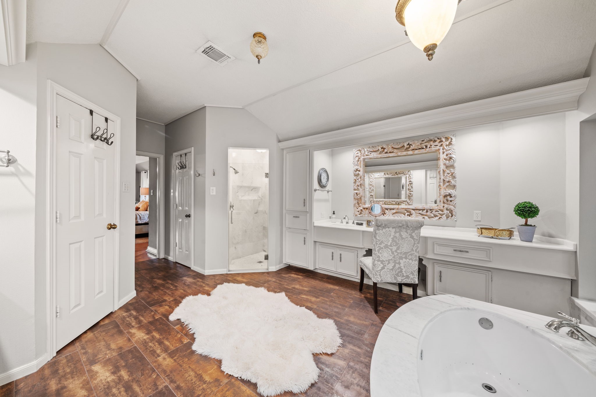 15427 Terrace Oaks Drive Property Photo 23