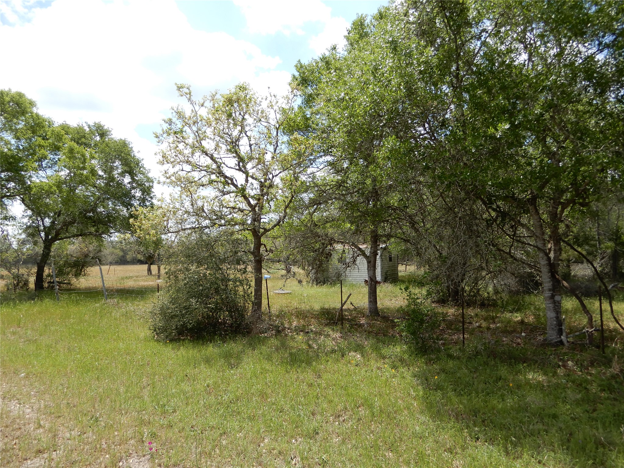 00 Fm 530 Property Photo 8