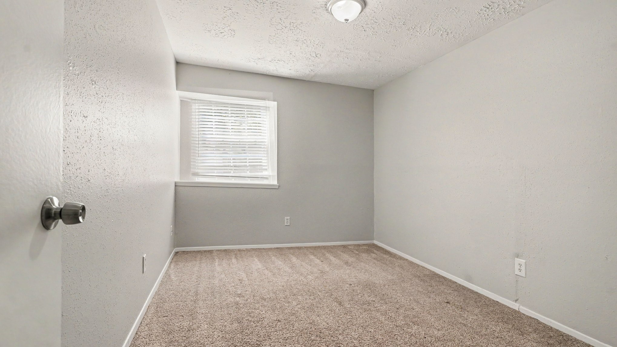 4423 Rosegate Drive Property Photo 10