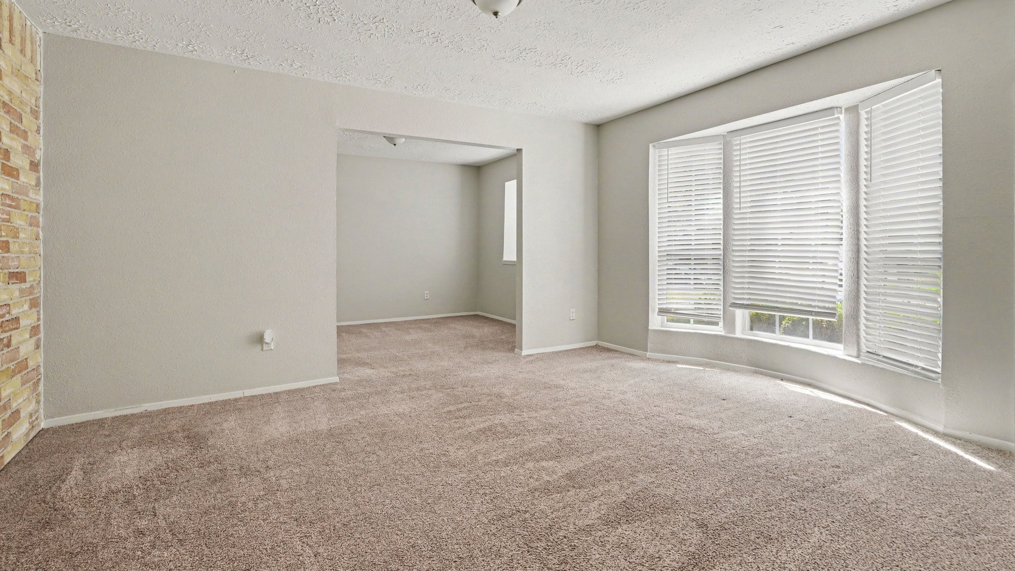 4423 Rosegate Drive Property Photo 15