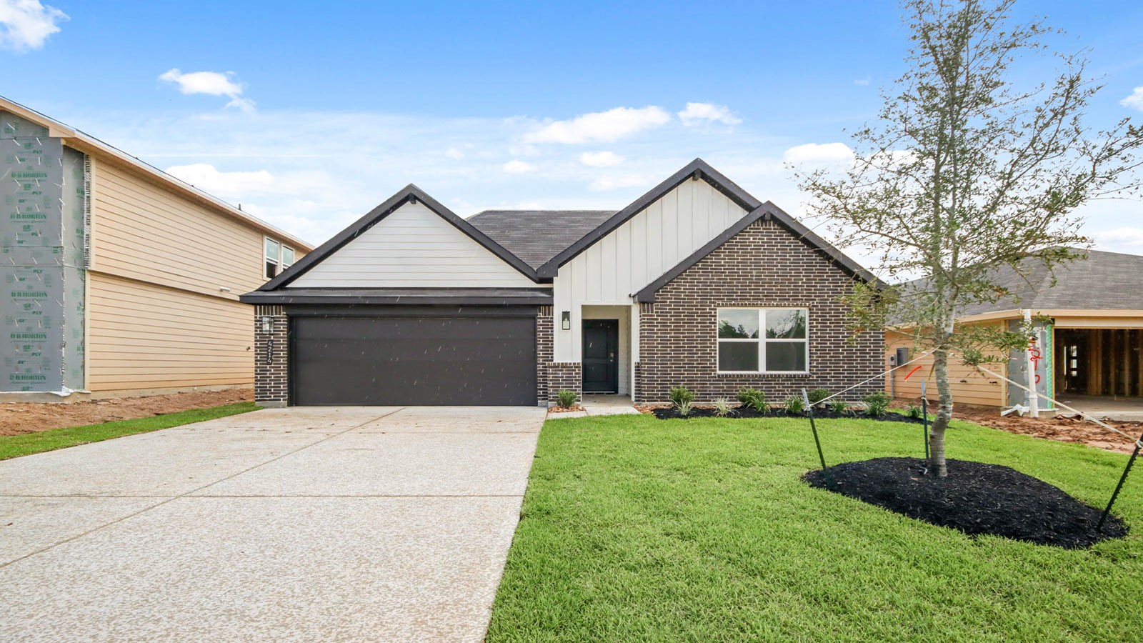 4214 Multnomah Falls Drive Property Photo 1