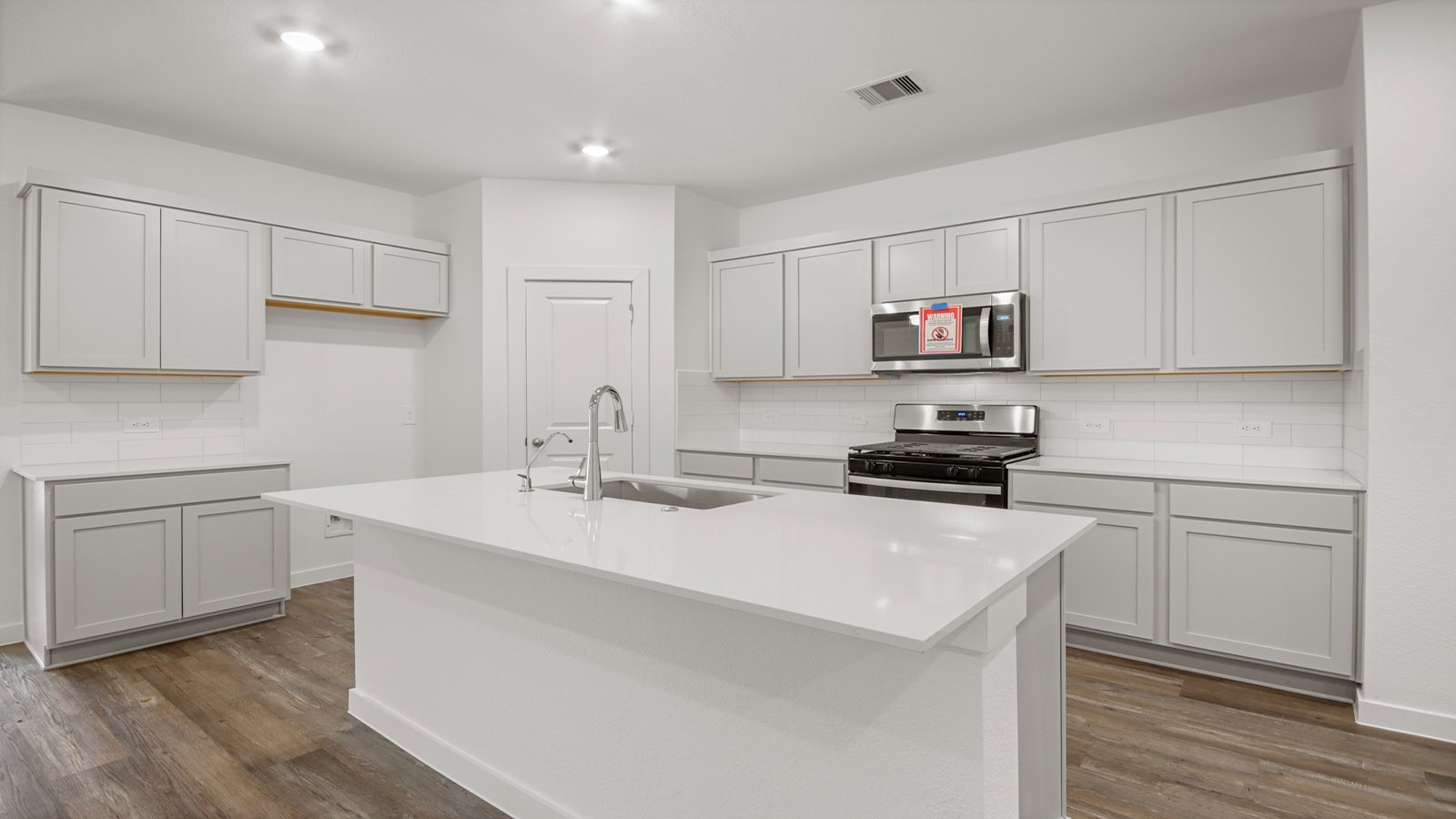 4214 Multnomah Falls Drive Property Photo 4