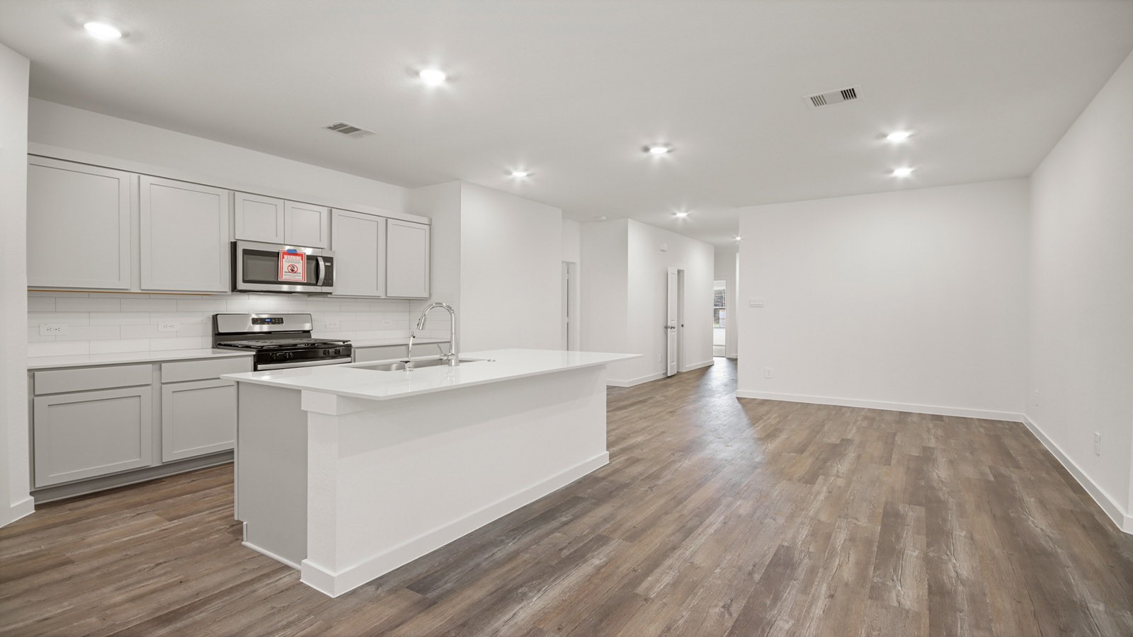 4214 Multnomah Falls Drive Property Photo 5