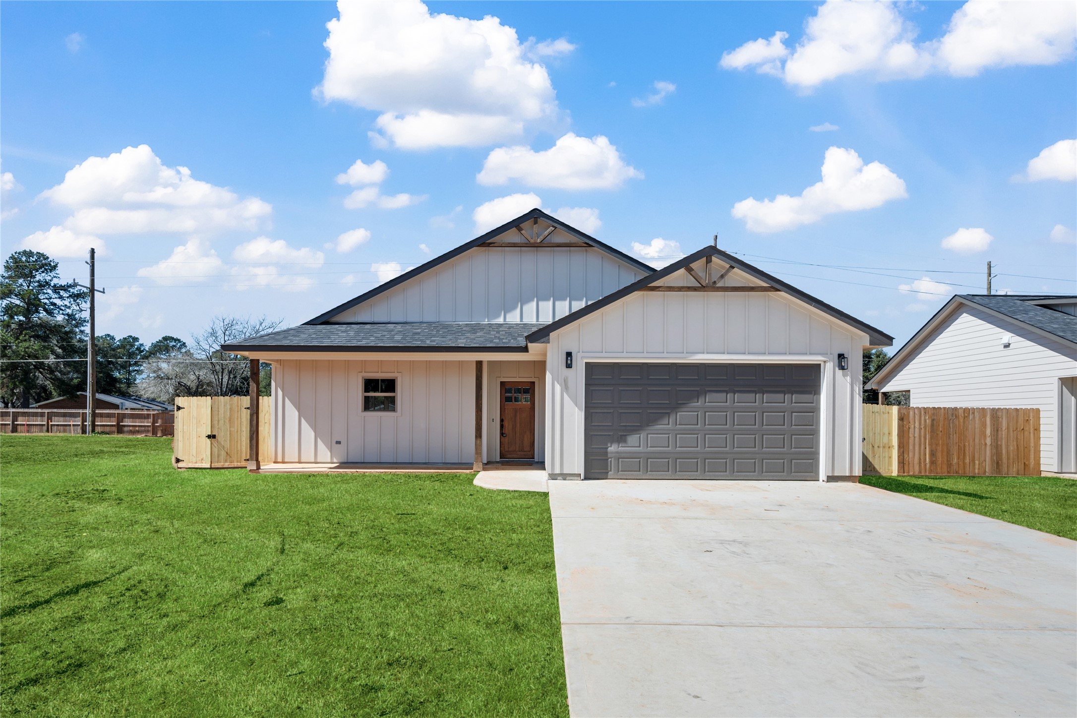 30 Bluegill Dr Property Photo