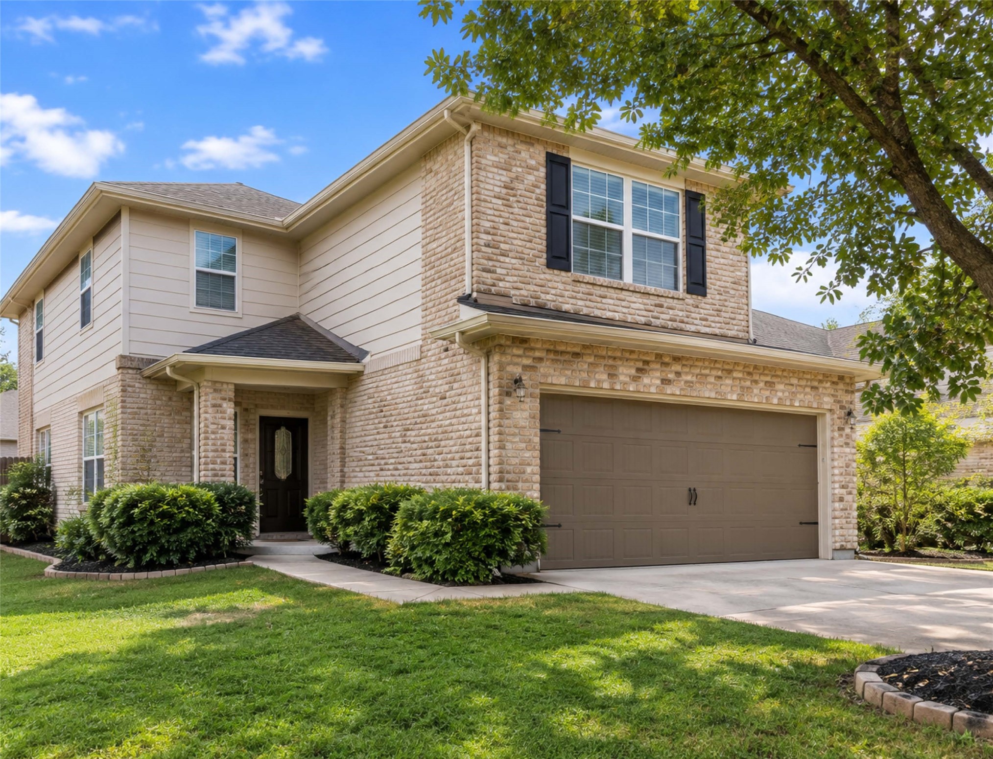 11429 Hackmatack Way Property Photo 1