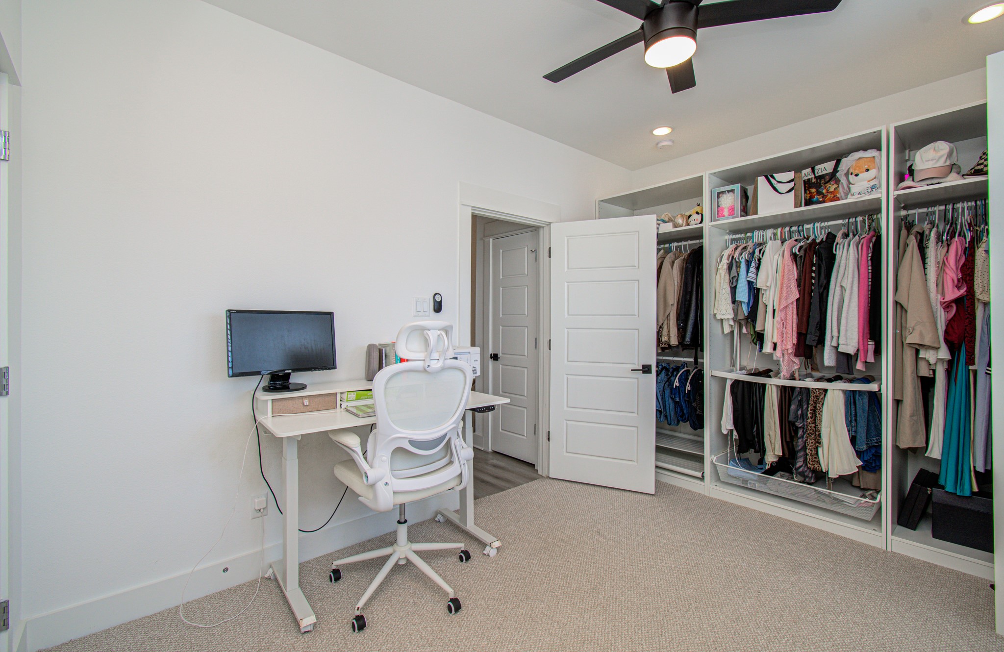8325 Springwood Creek Lane Property Photo 27