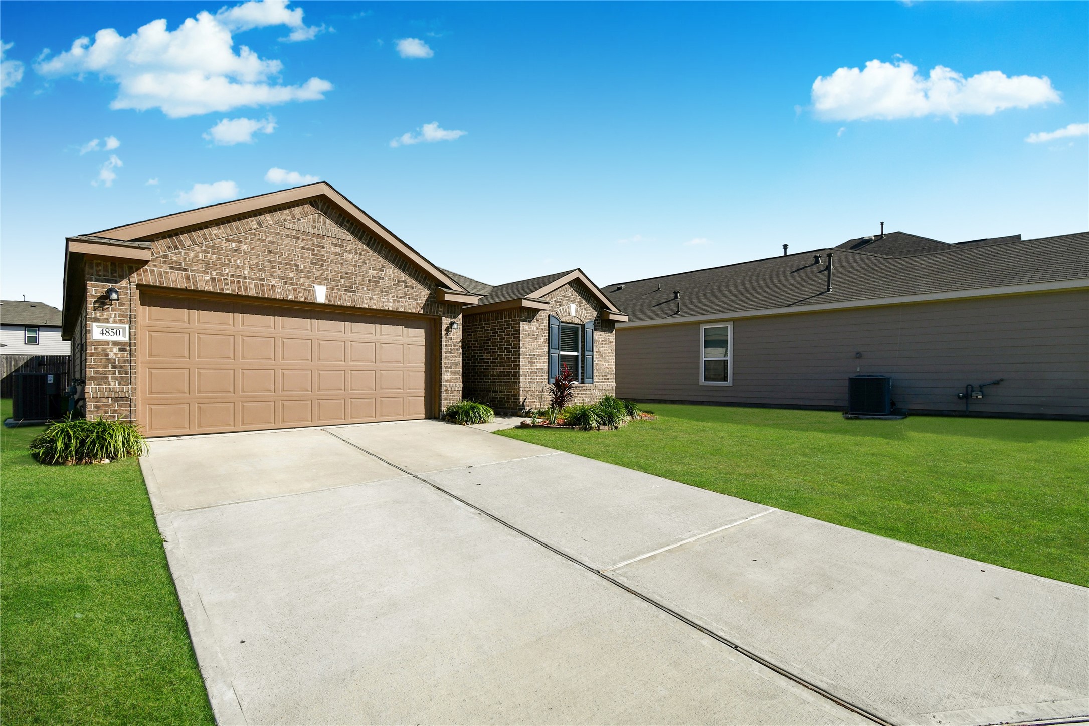 4850 Austin Meadow Lane Property Photo 7