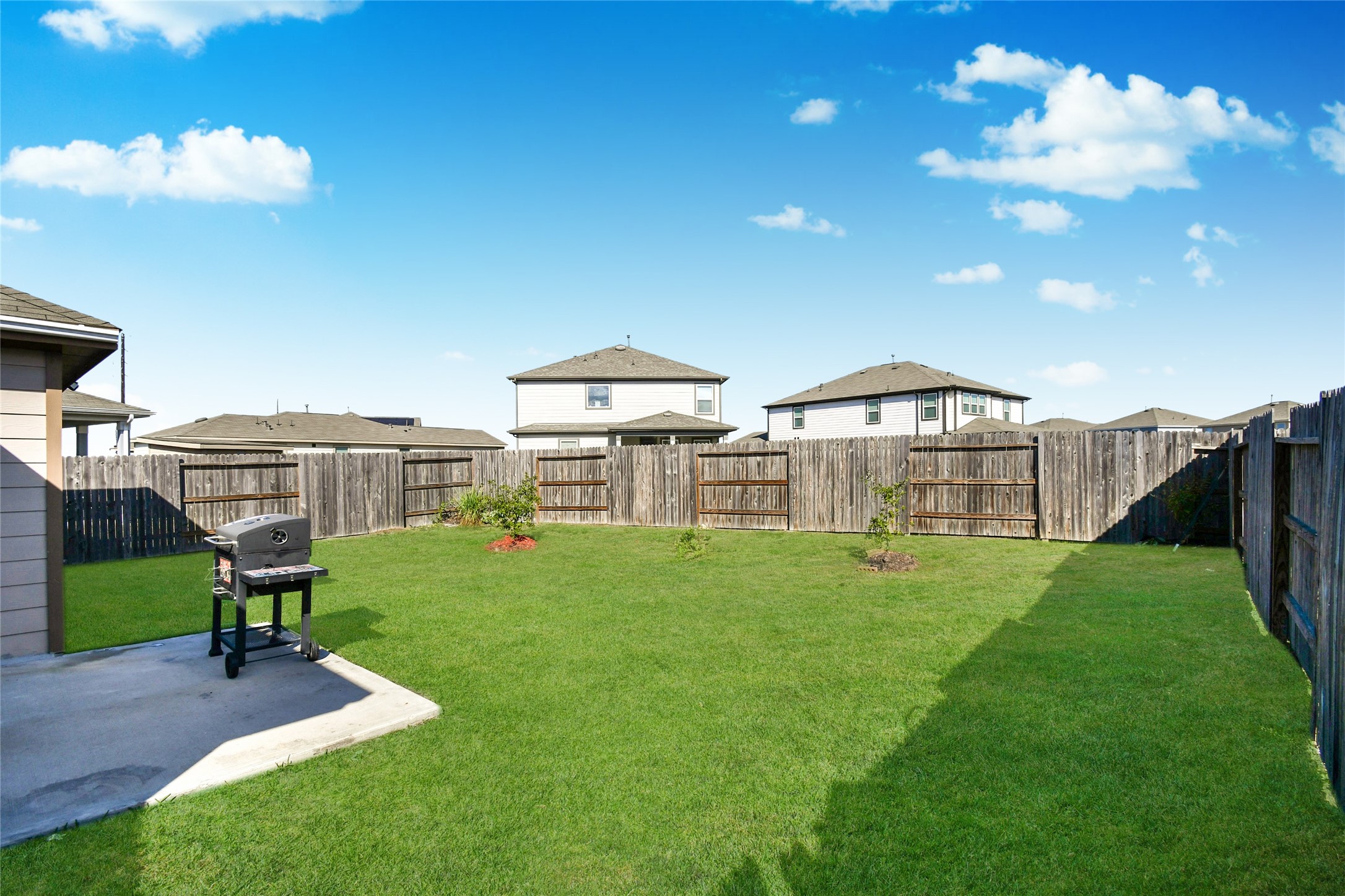 4850 Austin Meadow Lane Property Photo 8