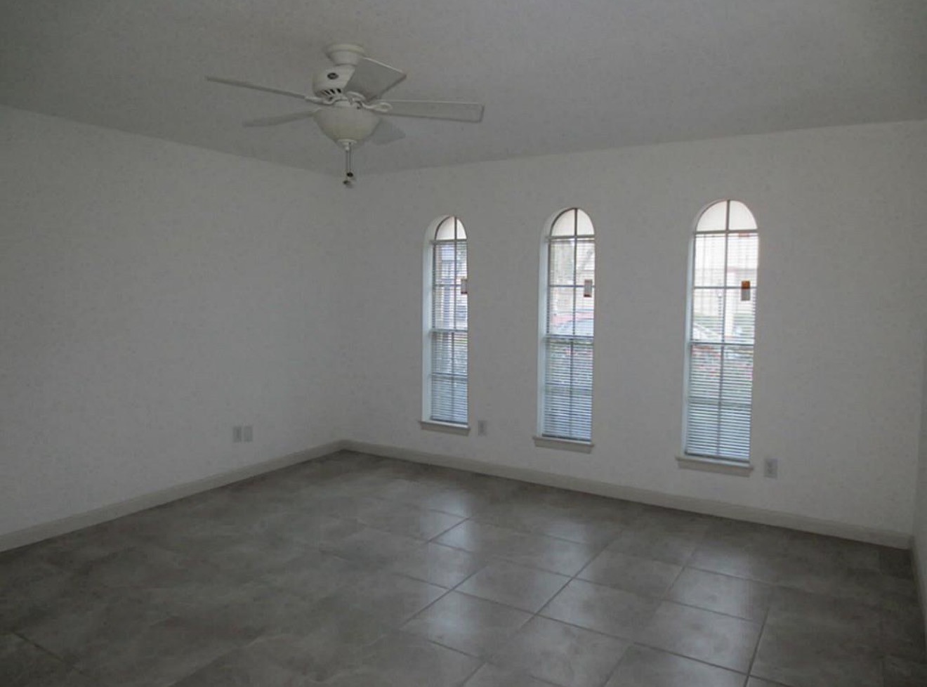 3311 Continental Drive Property Photo 15