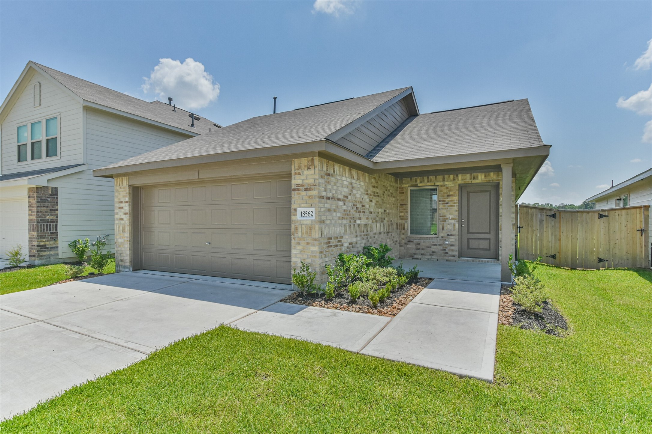 18562 Cepagatti Drive Property Photo 2