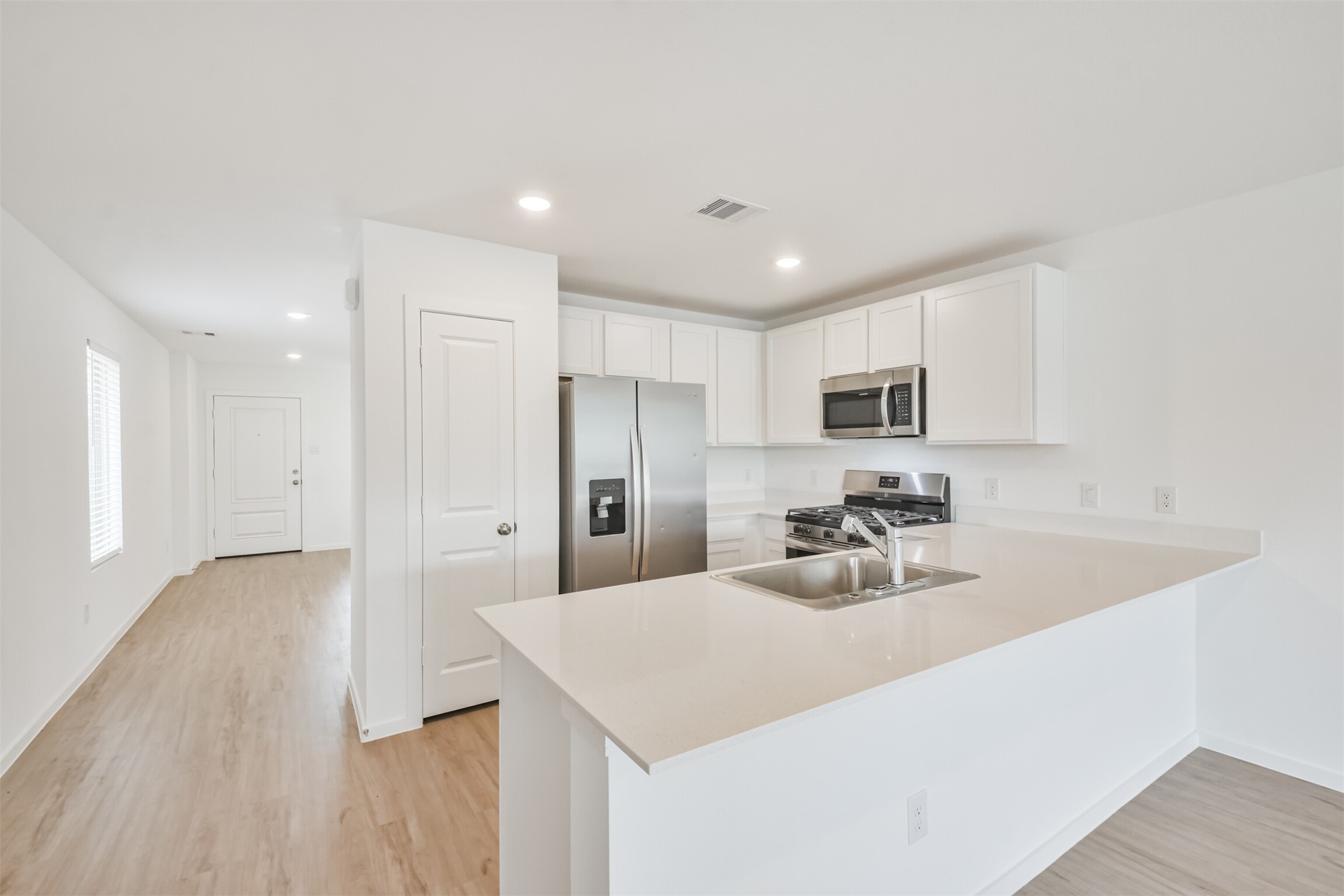 18562 Cepagatti Drive Property Photo 7
